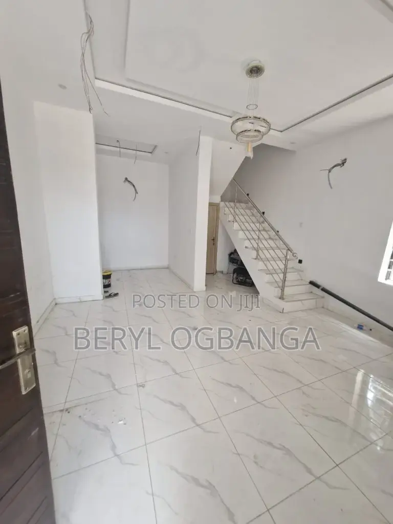 3bdrm Duplex in Ado / Ajah for sale in Ado / Ajah
