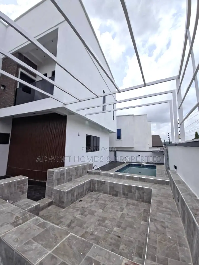 4bdrm Duplex in Agodi Gra, Ibadan for sale in Agodi