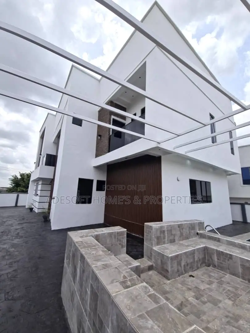4bdrm Duplex in Agodi Gra, Ibadan for sale in Agodi