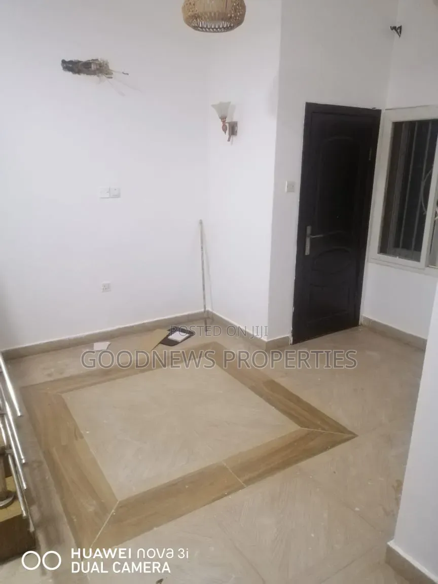 4bdrm Duplex in Lekki County Home for rent in Ikota