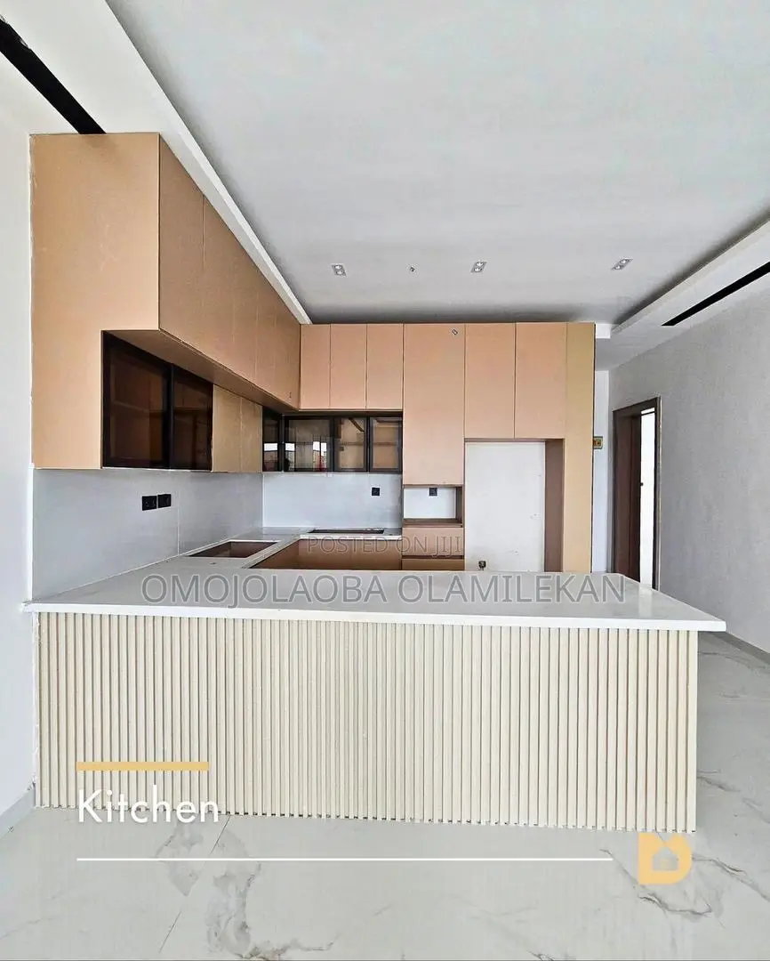 2bdrm Apartment in Lekki Phase 1 for rent in Lekki Phase 1
