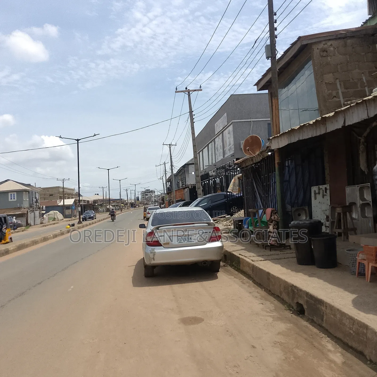 Affordable Secured Plots in an Estate at Meran in Meiran