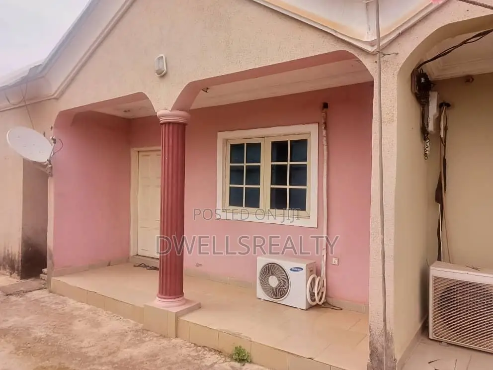 2bdrm Bungalow in Abacha Road Abuja, Karu for sale in Karu