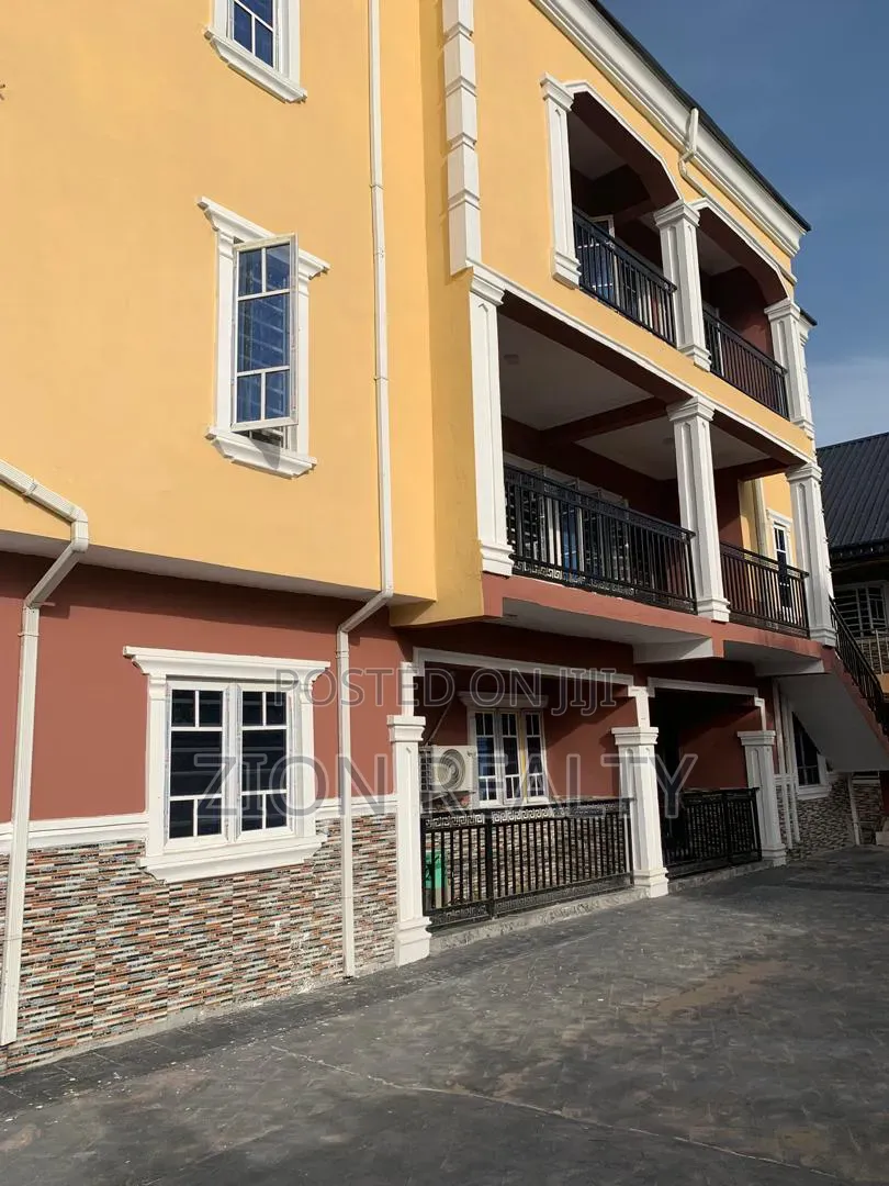 2bdrm Apartment in Mopo, Awoyaya for rent in Awoyaya