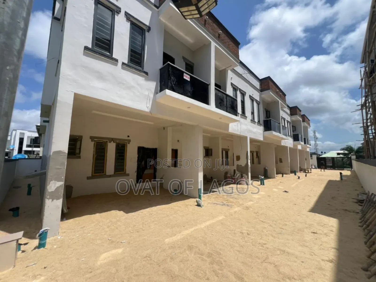 4bdrm Duplex in Ikota Villa for sale in Ikota