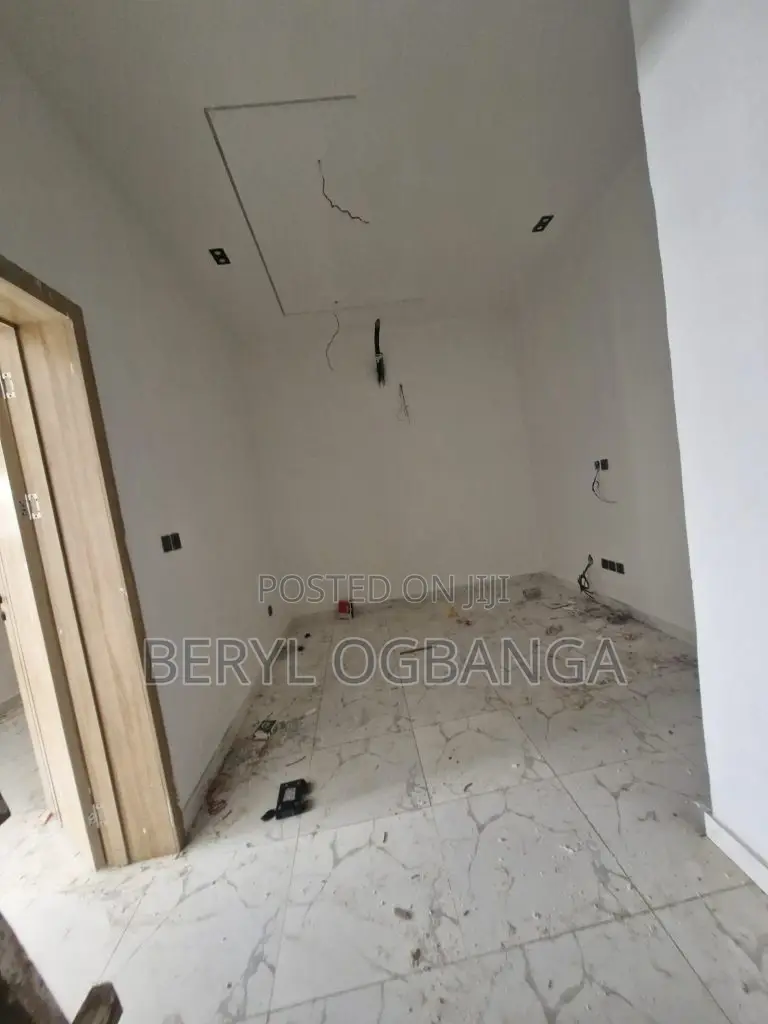 4bdrm Duplex in Ado / Ajah for sale in Ado / Ajah