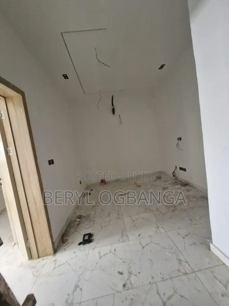 4bdrm Duplex in Ado / Ajah for sale in Ado / Ajah