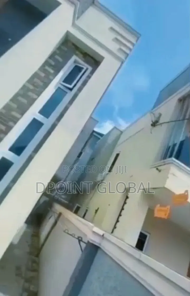 Furnished 4bdrm Duplex in In Estate, New Oko Oba for sale in New Oko Oba