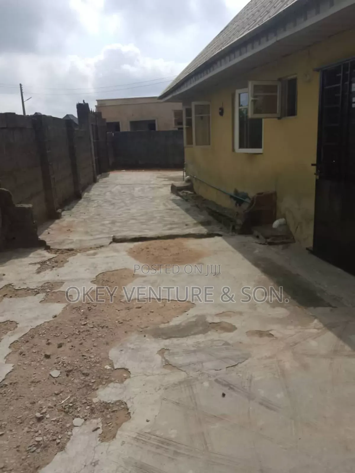 3bdrm Apartment in Gra, Sagamu for rent in Sagamu