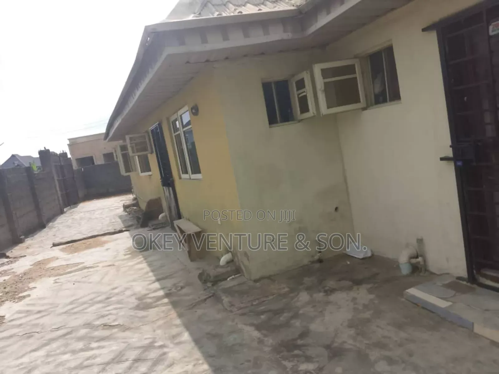 3bdrm Apartment in Gra, Sagamu for rent in Sagamu