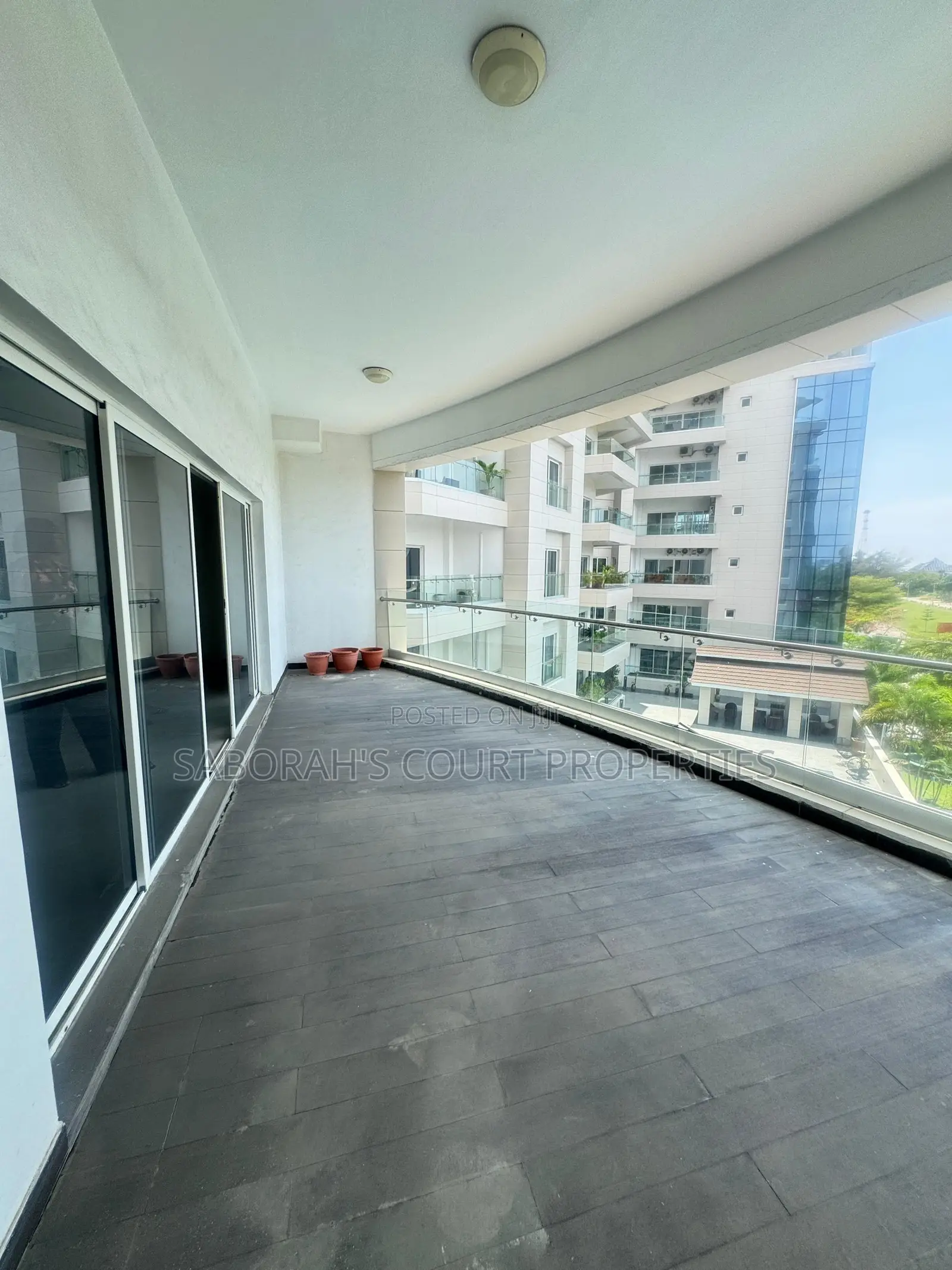 3bdrm Apartment in Banana Island for rent in Banana Island