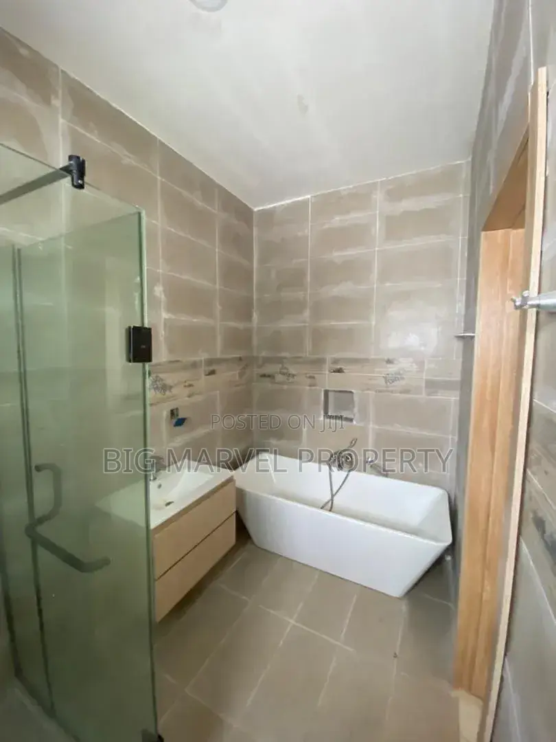 4bdrm Duplex in Ajah for rent in Ado / Ajah