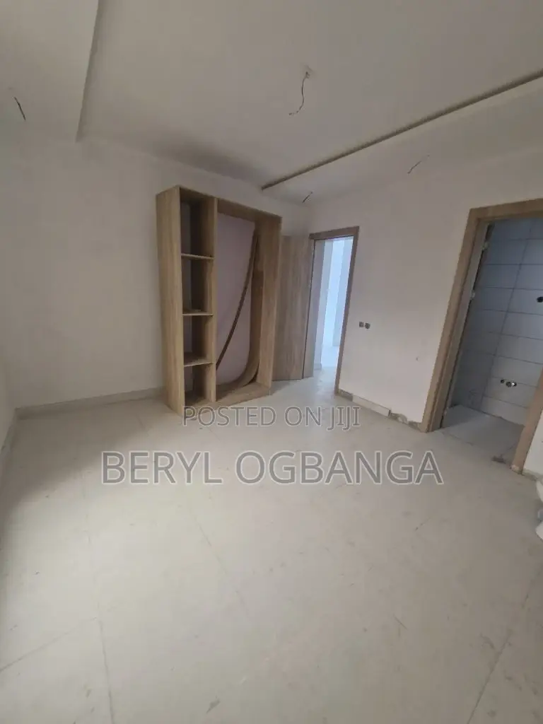 2bdrm Apartment in Lekki Phase 1 for sale in Lekki Phase 1