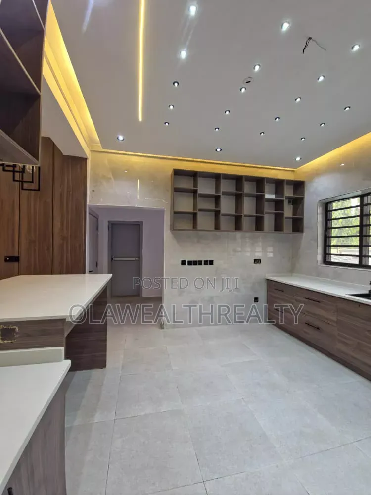 4bdrm Duplex in Agodi Gra, Ibadan for sale in Ibadan