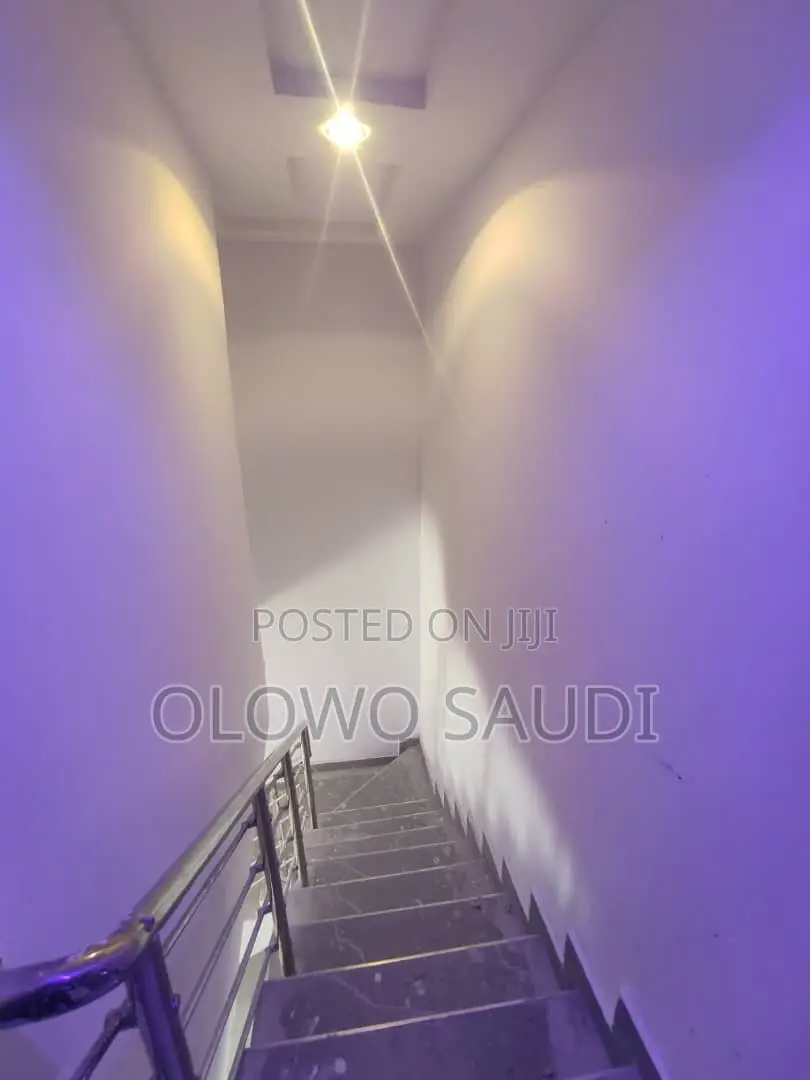 2bdrm Townhouse / Terrace in Ologolo for rent in Ologolo