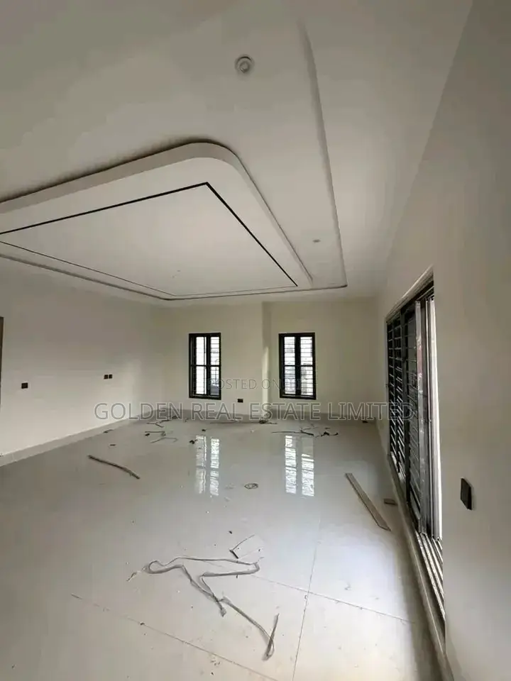 5bdrm Duplex in Asokoro for sale in Asokoro