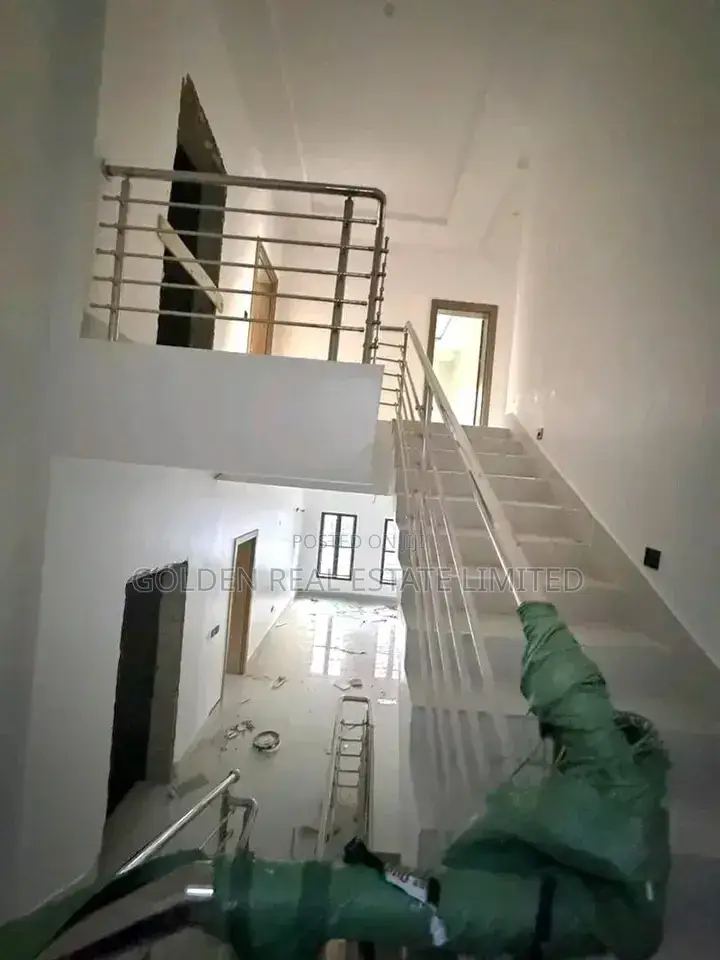 5bdrm Duplex in Asokoro for sale in Asokoro