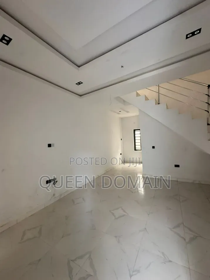 2bdrm Duplex in Peace Estate, Sangotedo for rent in Sangotedo
