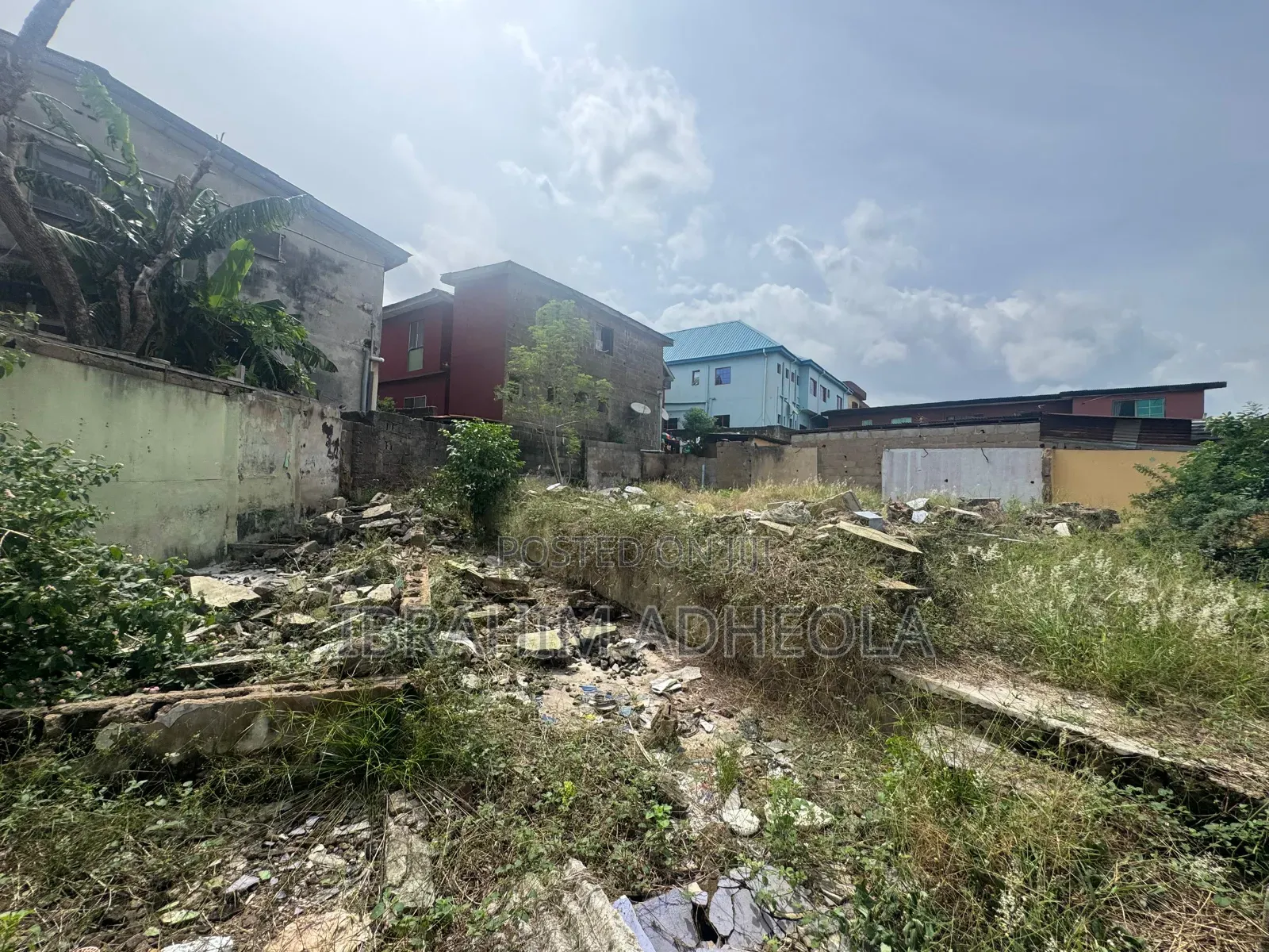An Empty Land Measuring 350sqm in Ifako-Ogba