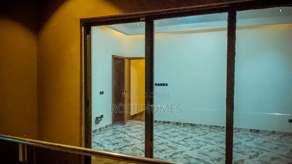 4bdrm Duplex in View Estate for sale in Abraham Adesanya Estate