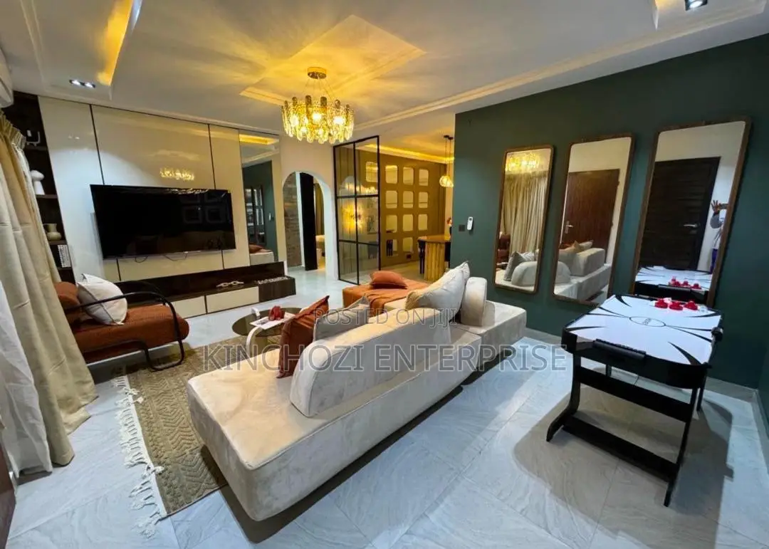 2 Bedroom Apartment at Lekki Phase 1 for Shortlet in Lekki Phase 1