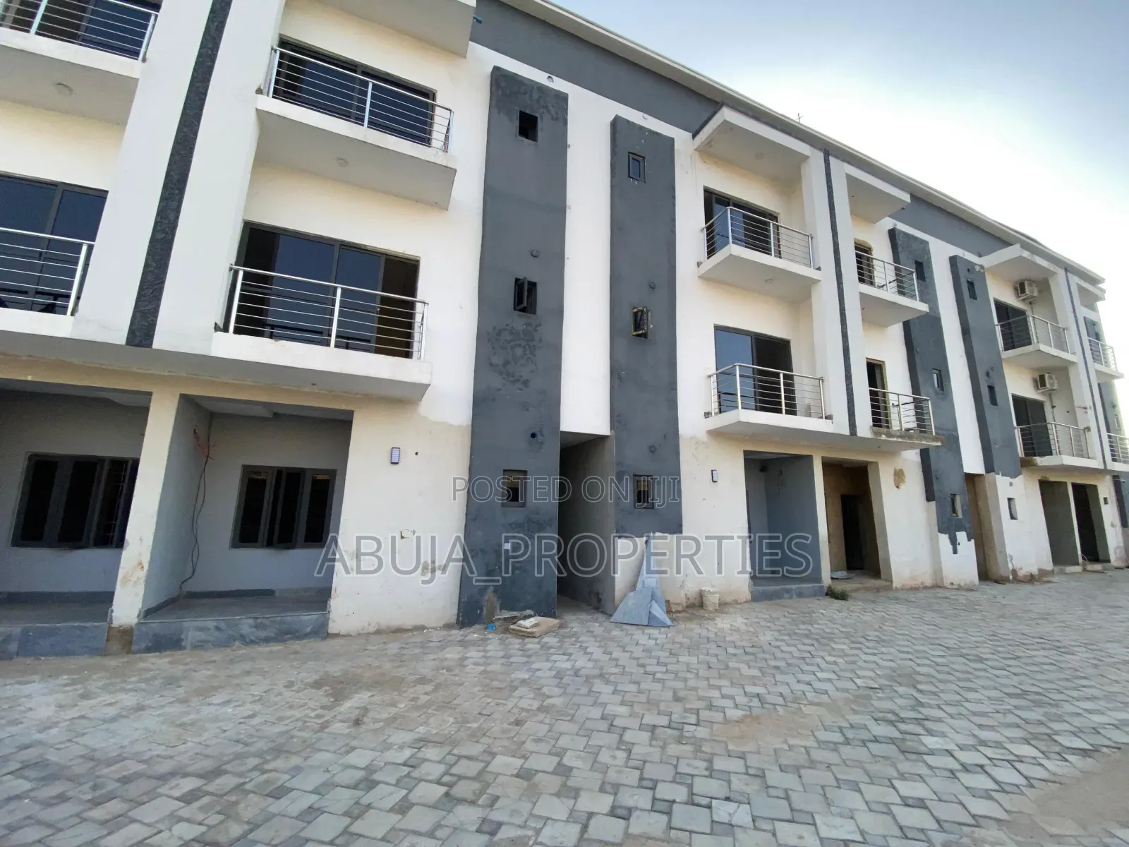 4bdrm Duplex in Katampe (Main) for sale in Katampe (Main)
