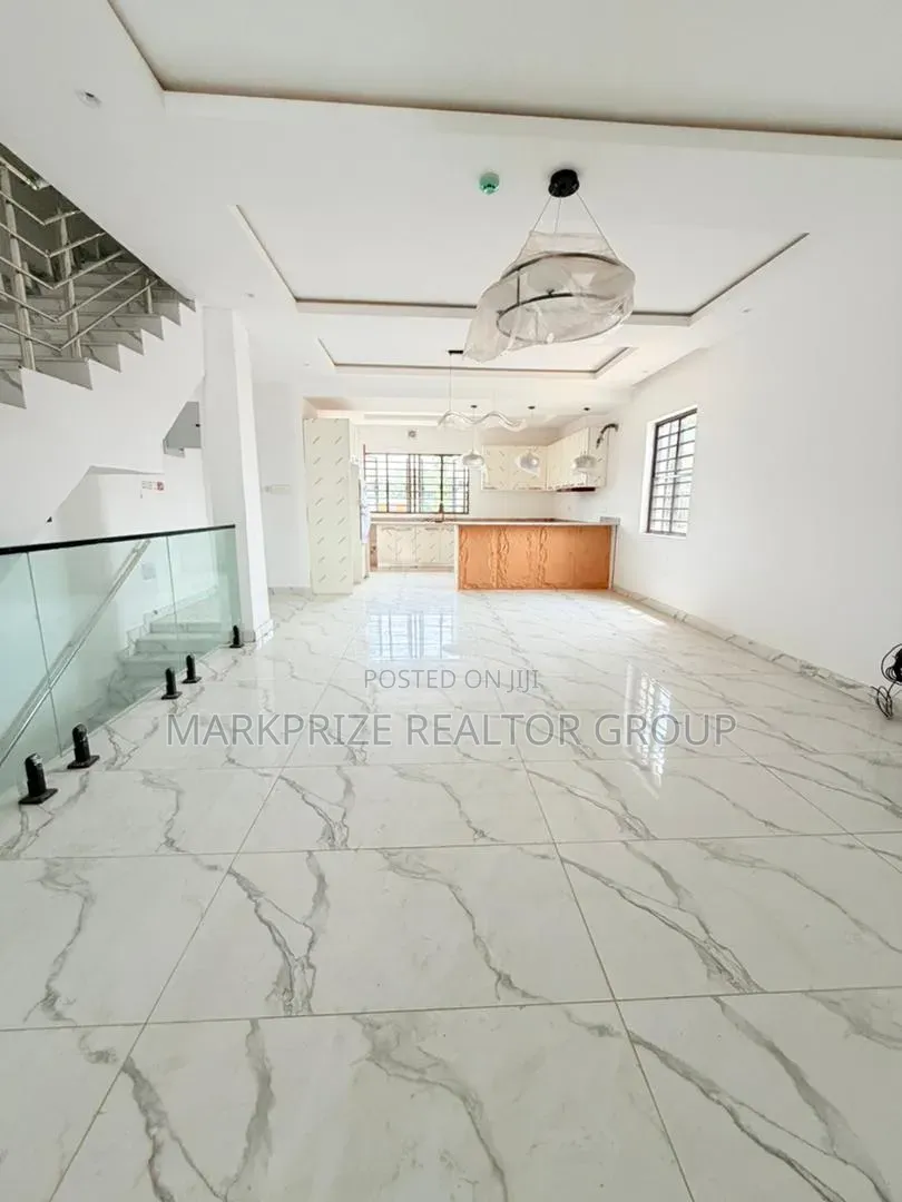 Furnished 4bdrm Duplex in Ikeja Gra Lagos for sale in Ikeja GRA