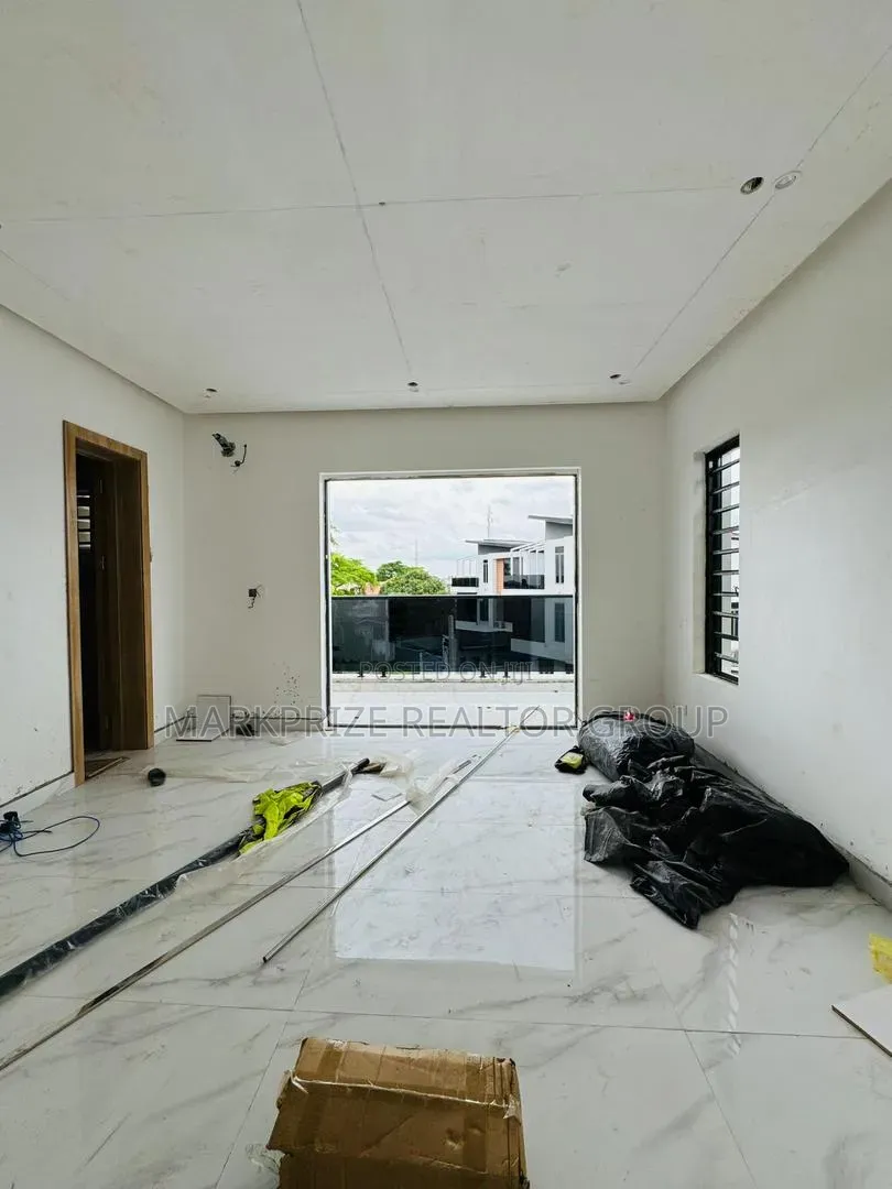 Furnished 4bdrm Duplex in Omole Phase 1 Lagos for sale in GRA Phase 1