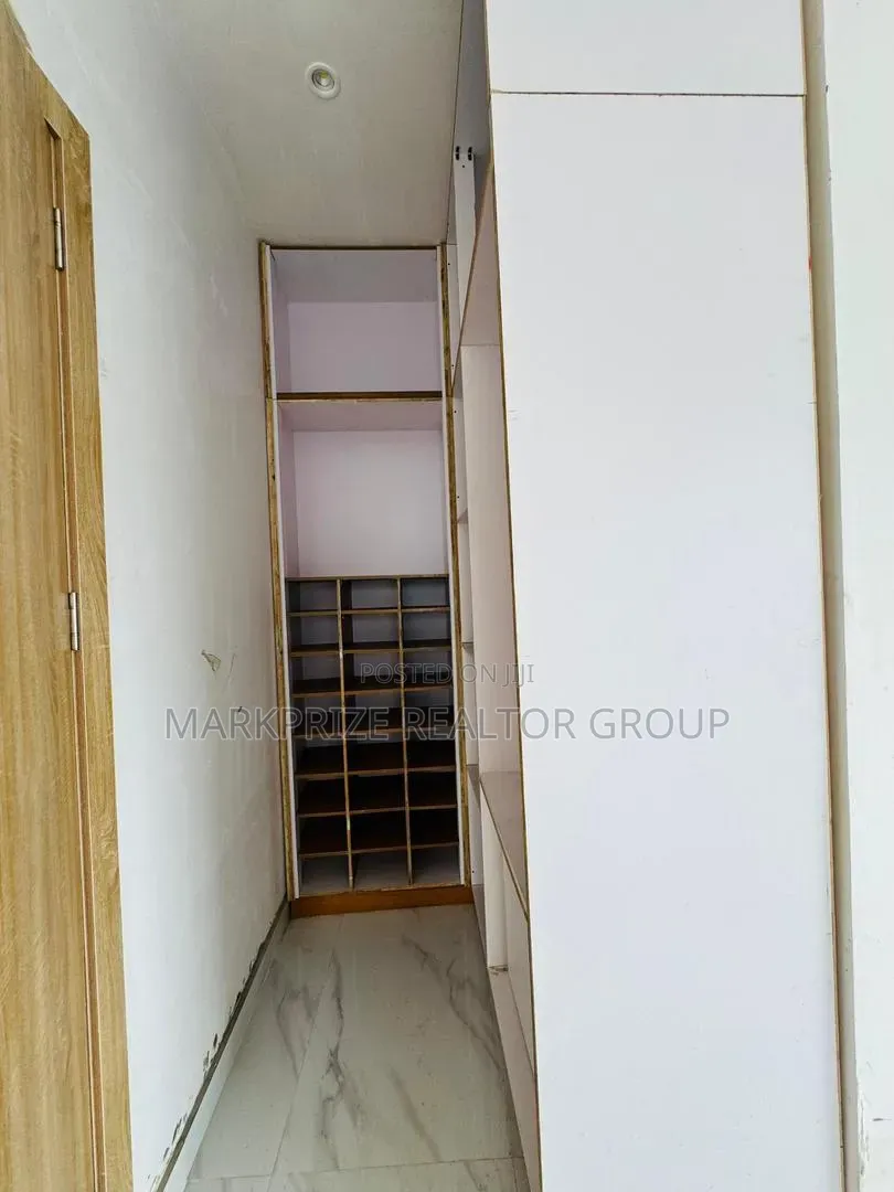 Furnished 4bdrm Duplex in Omole Phase 1 Lagos for sale in GRA Phase 1