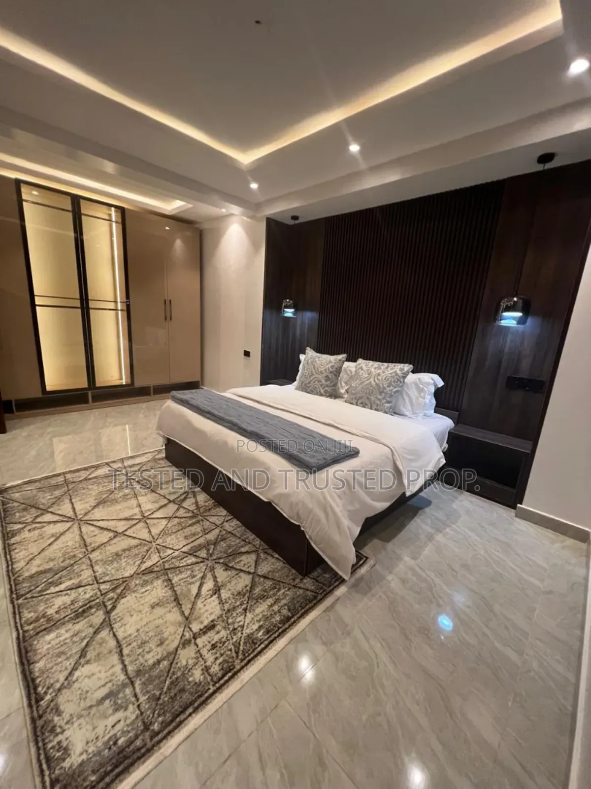 Furnished 2bdrm Apartment in Vi, Akin Adesola for rent in Akin Adesola
