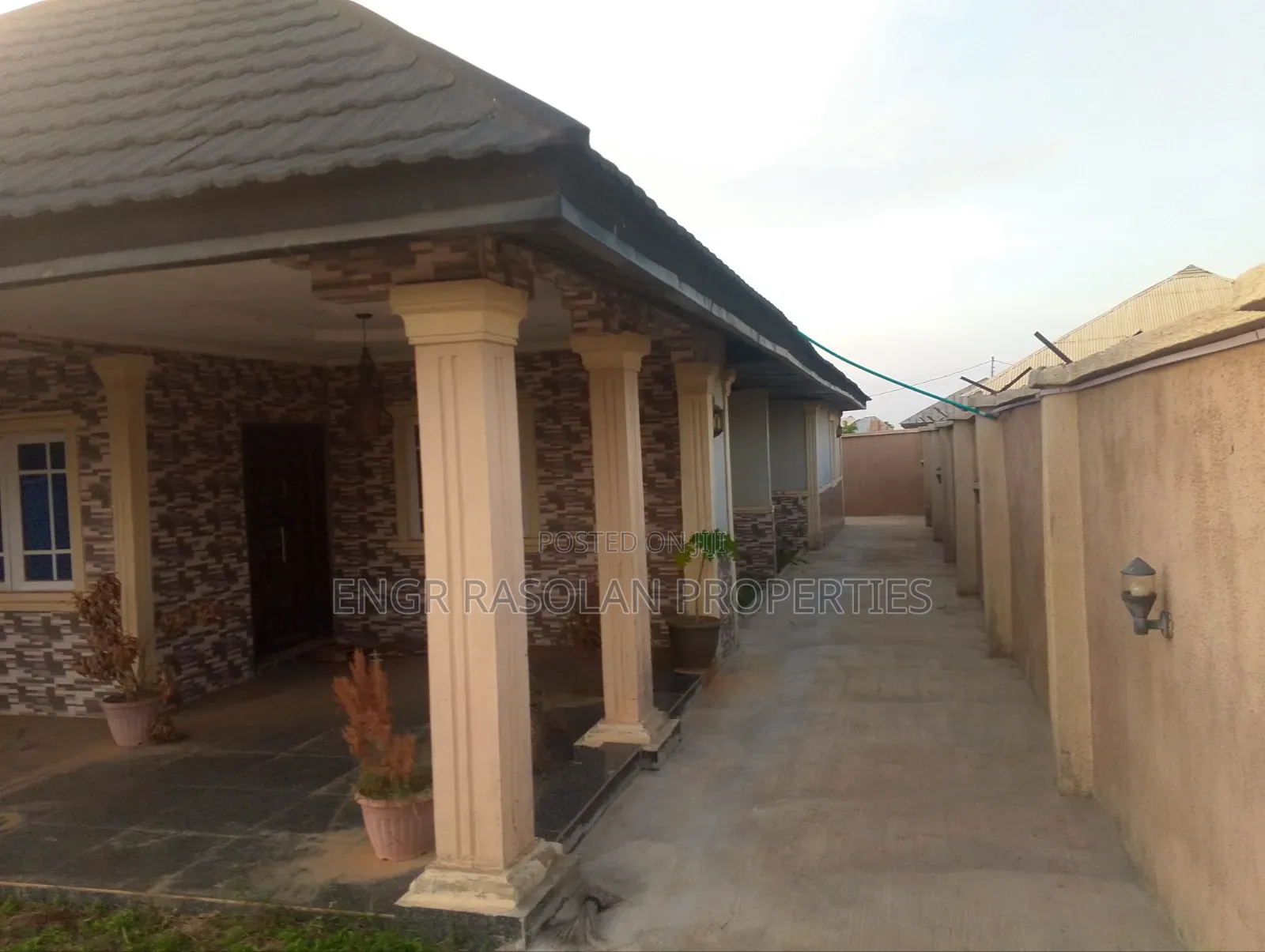 Furnished 3bdrm Bungalow in Ogbondoroko, Asa for sale in Asa