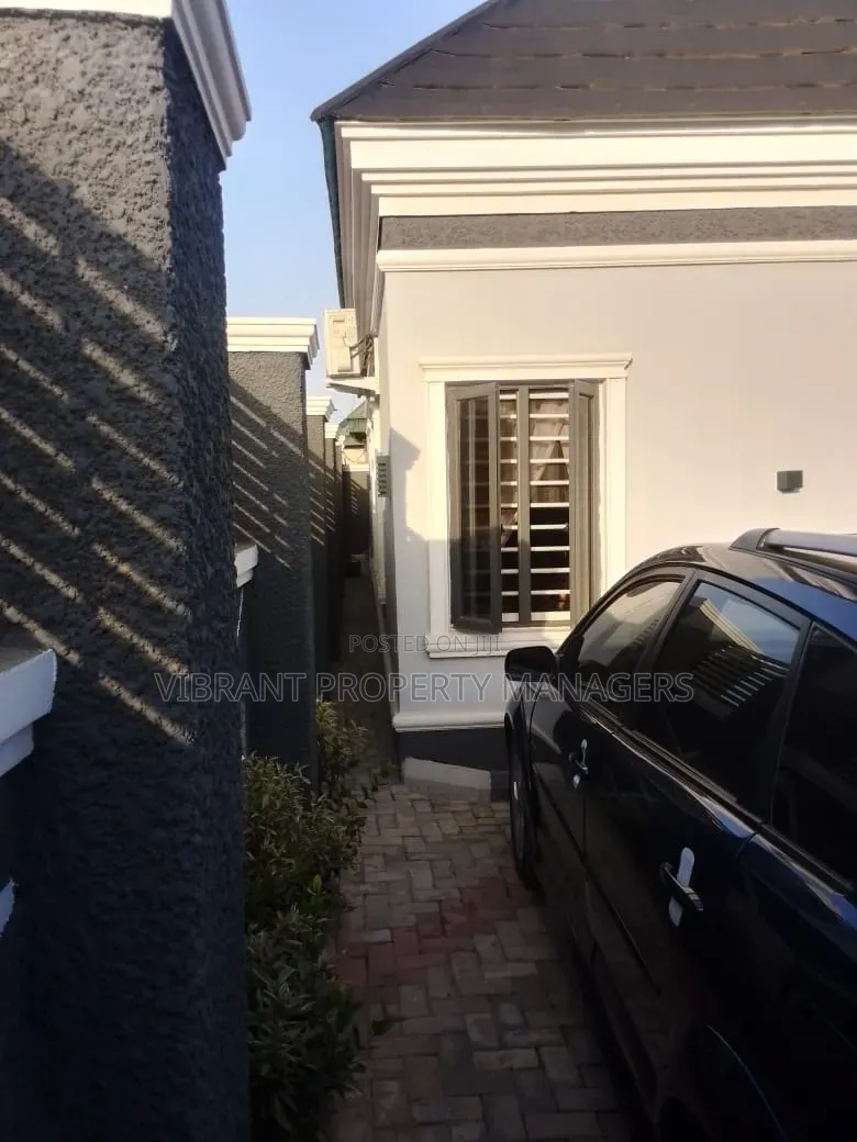 3bdrm Bungalow in Karji By Yakowa, Kaduna / Kaduna State for sale in Kaduna / Kaduna State