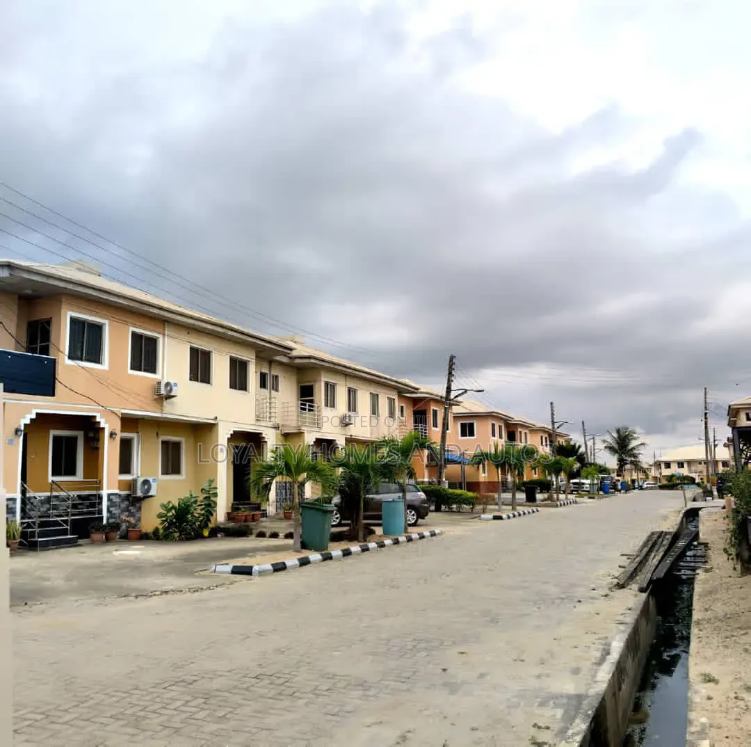 3bdrm House in Dreamville Estate, Ibeshe / Ikorodu for sale in Ibeshe / Ikorodu