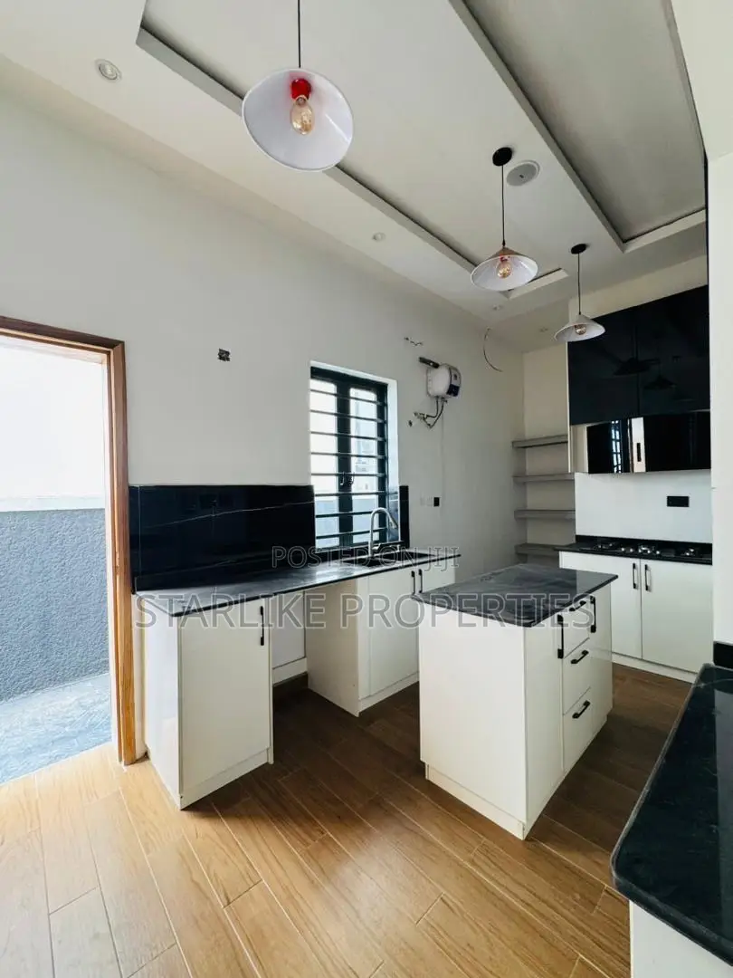 4bdrm Duplex in Ado / Ajah for sale in Ado / Ajah