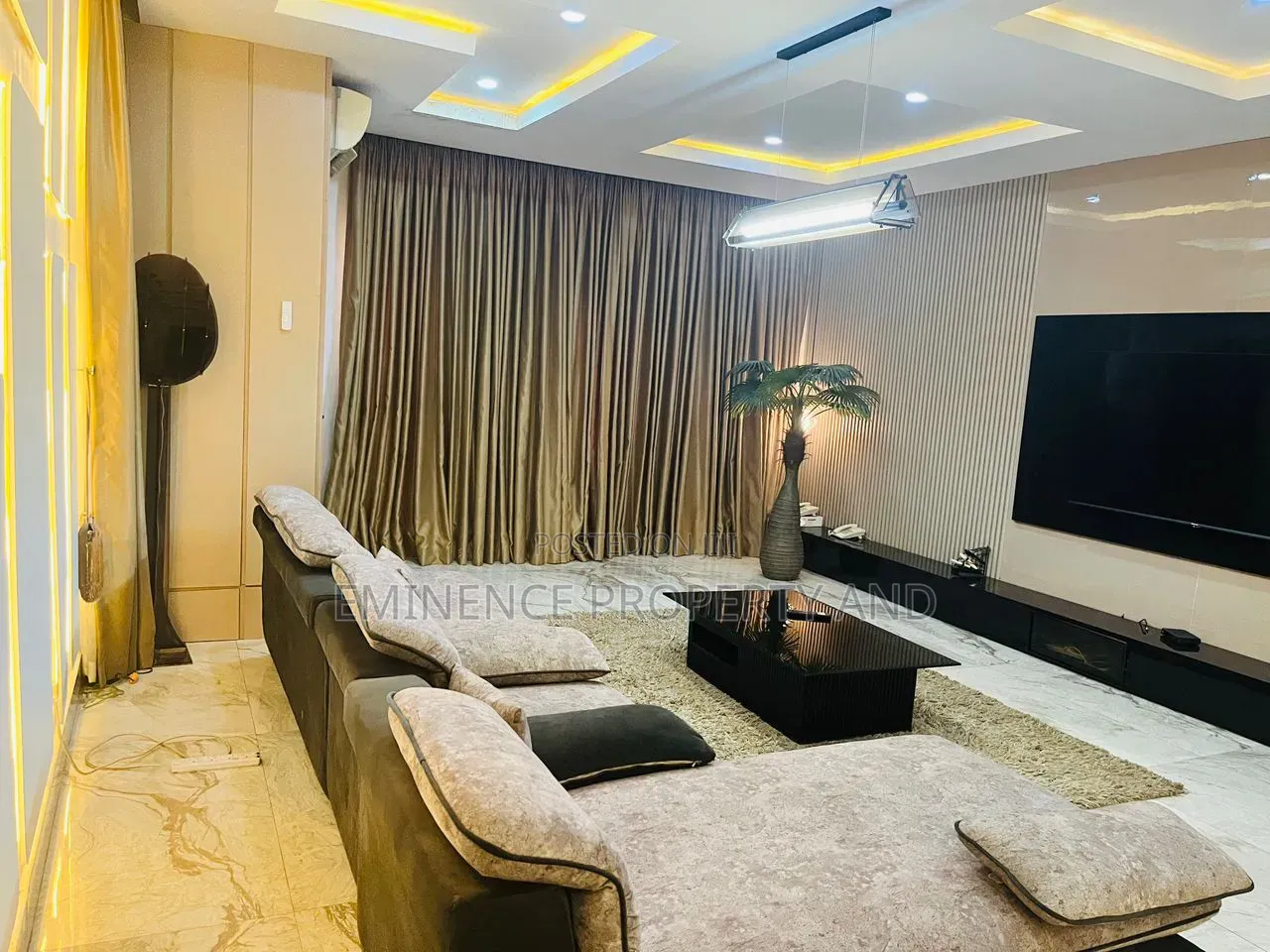 Furnished 3bdrm Apartment in Victoria Island Extension for rent in Victoria Island Extension