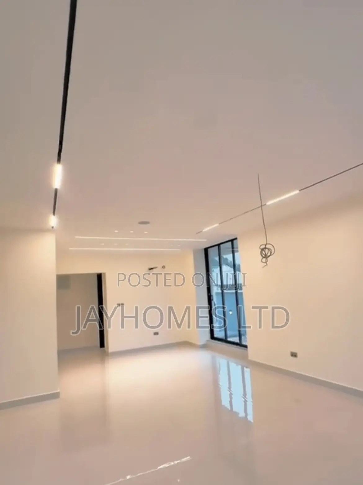 4 Bedroom Super Luxury Home With Swimming Pool for Sale in Asaba in Oshimili South