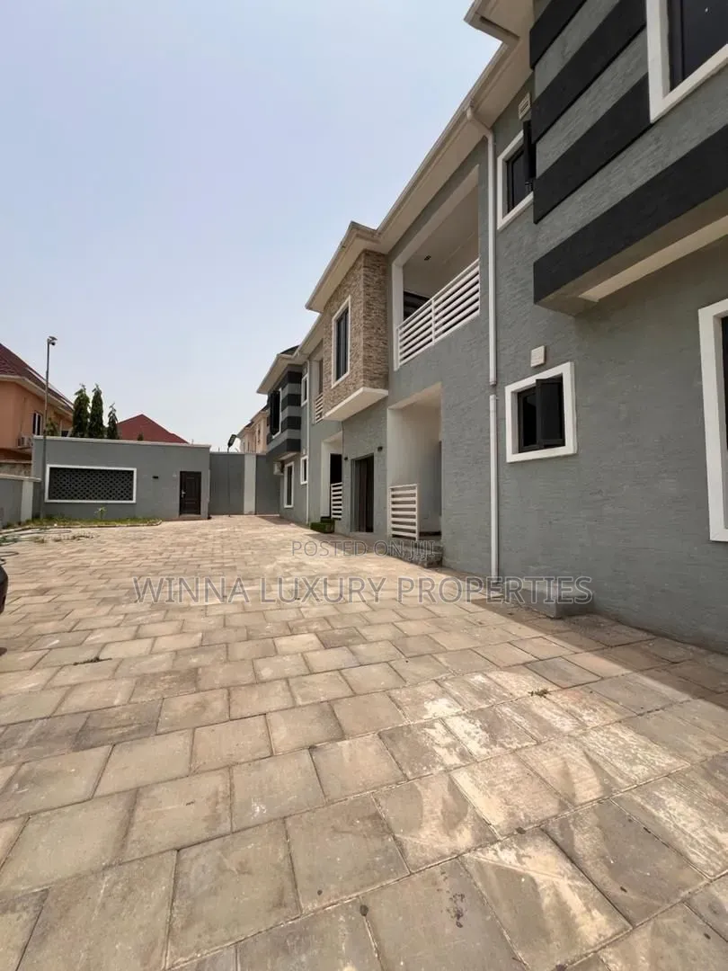 2bdrm Apartment in Nnpc Estate, Life Camp for rent in Life Camp