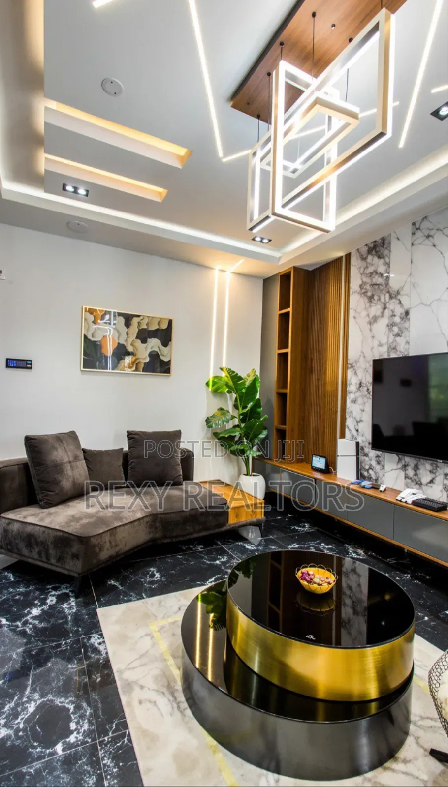 Furnished 3bdrm Block of Flats in Rumueme for sale in Rumueme