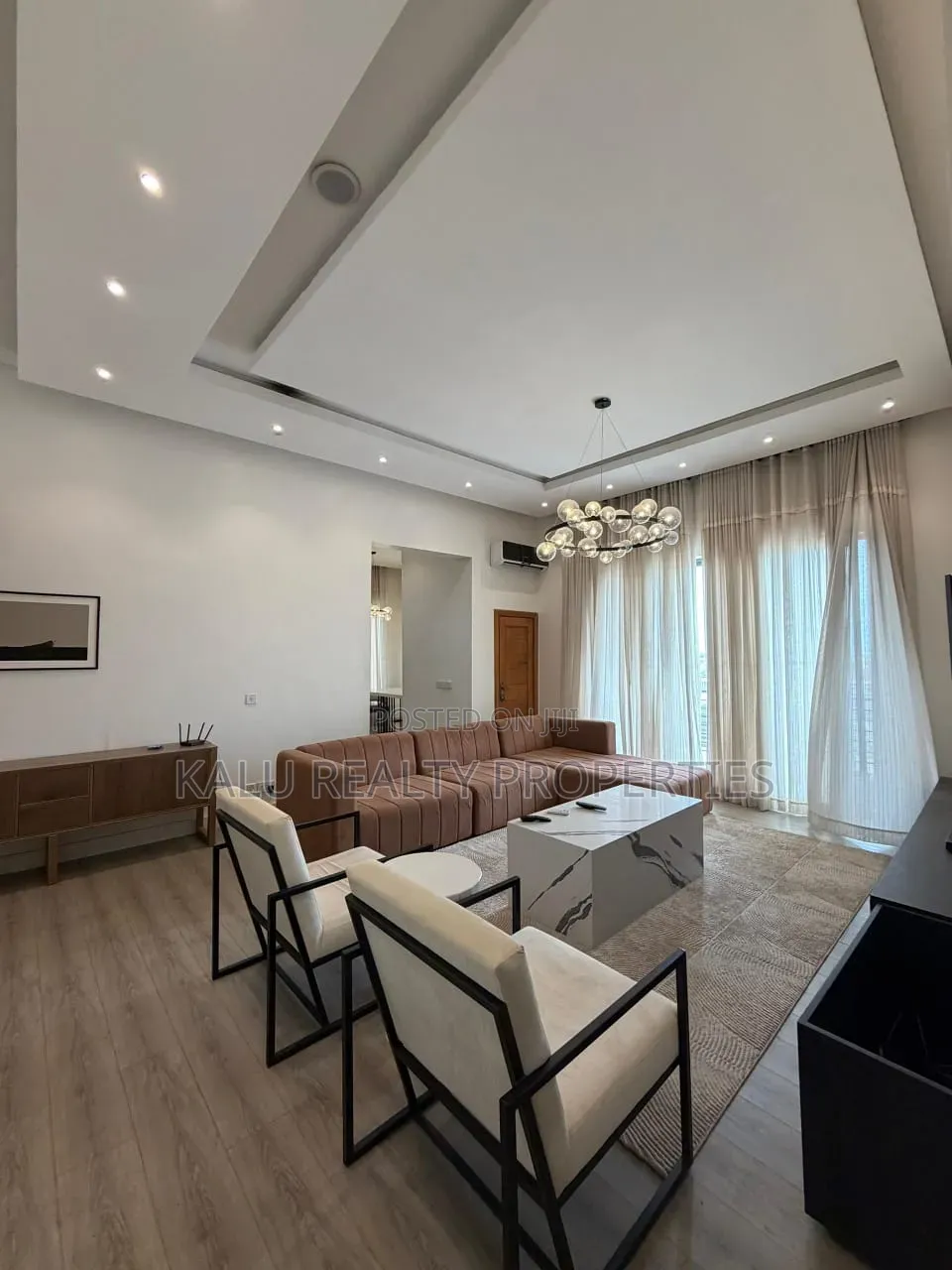 5bdrm Duplex in Lekki Phase1 for rent in Lekki Phase 1