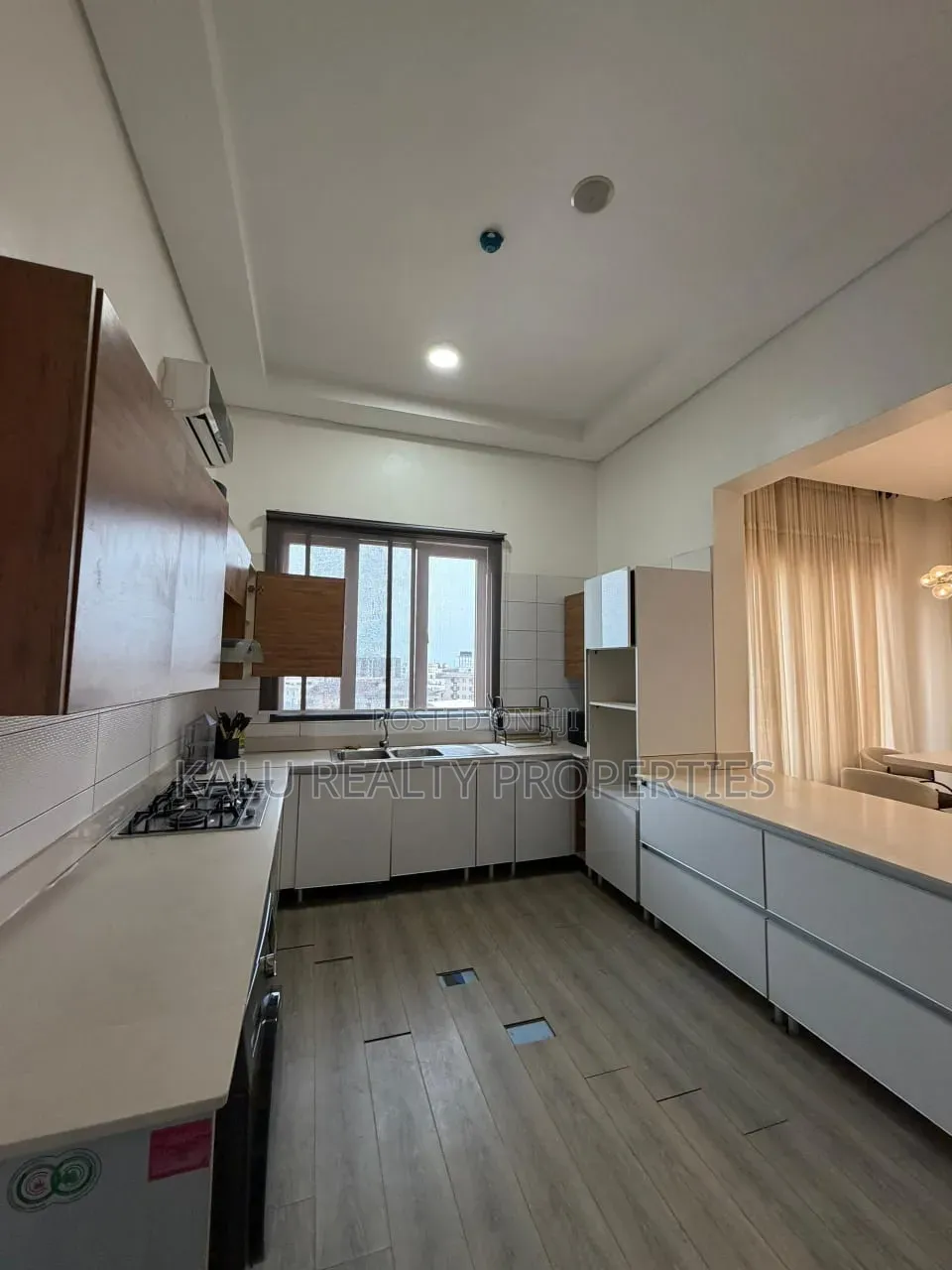 5bdrm Duplex in Lekki Phase1 for rent in Lekki Phase 1