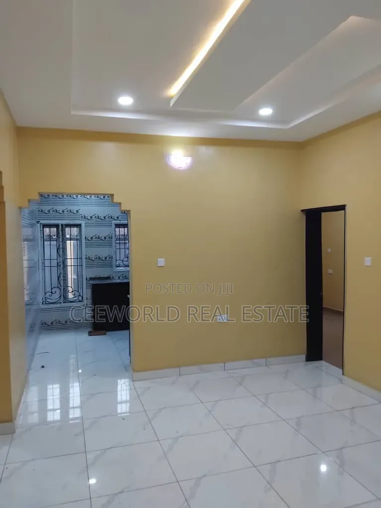 3bdrm Apartment in Alakia Airport Road for rent in Alakia