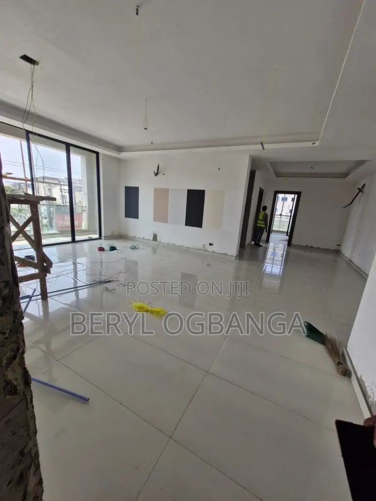 2bdrm Apartment in Ikate for sale in Ikate