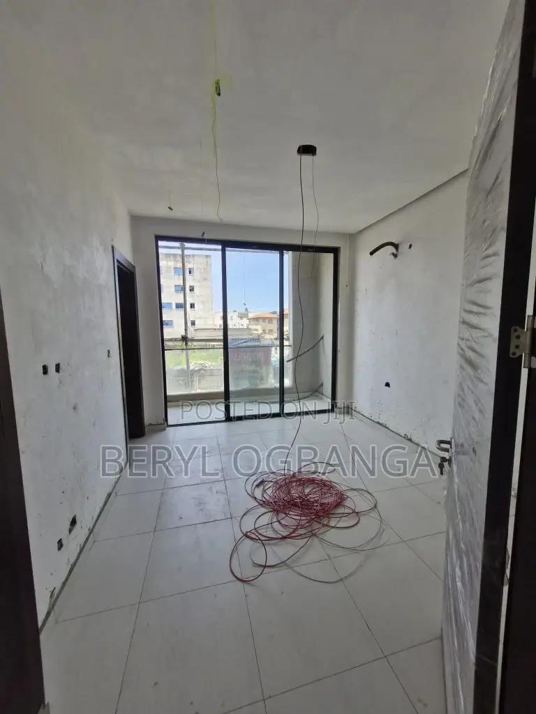 2bdrm Apartment in Ikate for sale in Ikate