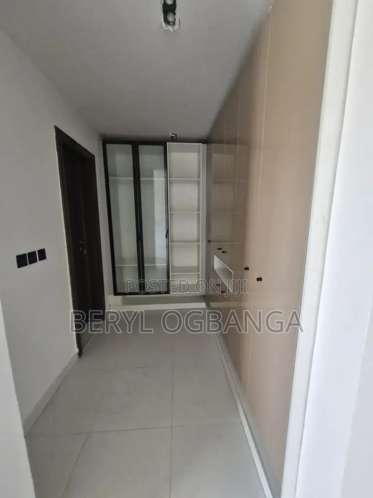 4bdrm Duplex in Lekki Phase 1 for sale in Lekki Phase 1