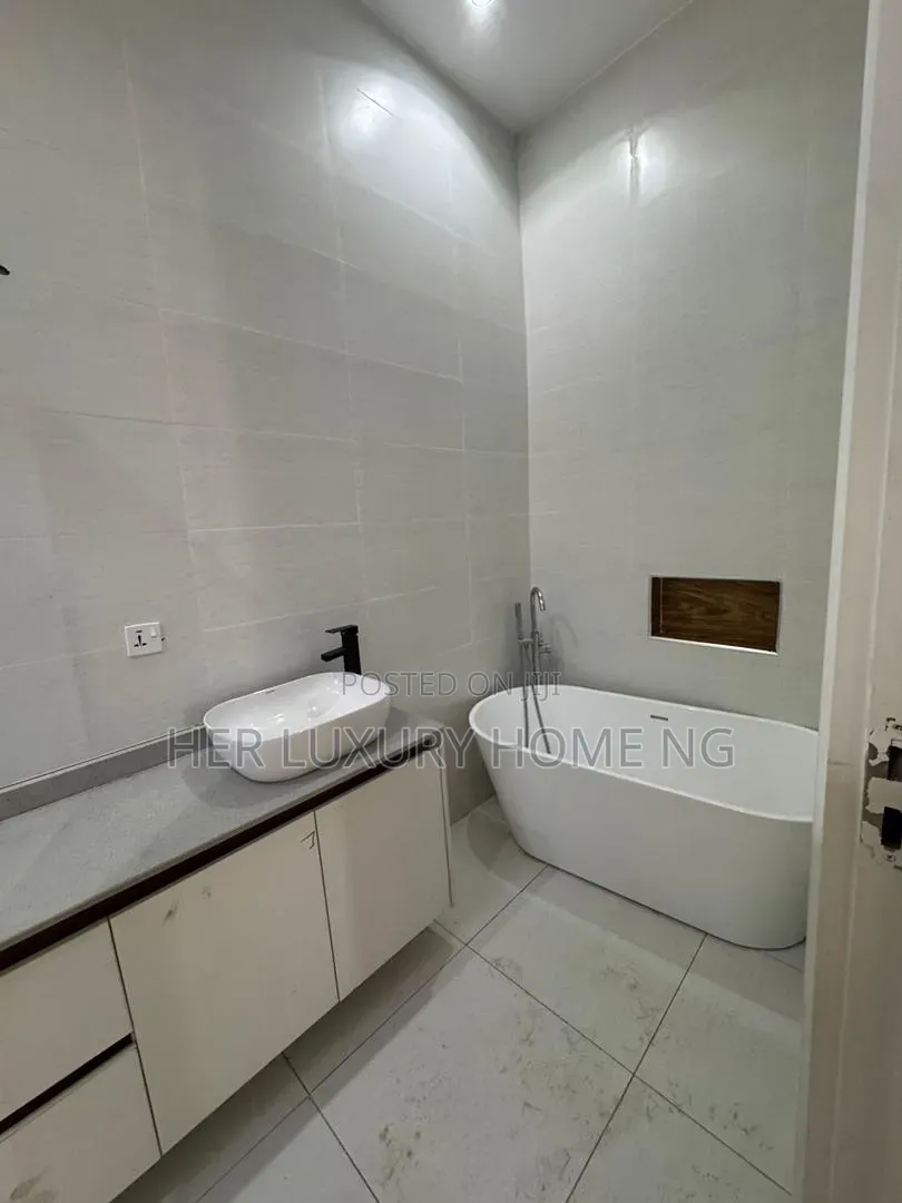 Mini Flat in Royal Pine, Lekki Expressway for rent in Lekki Expressway