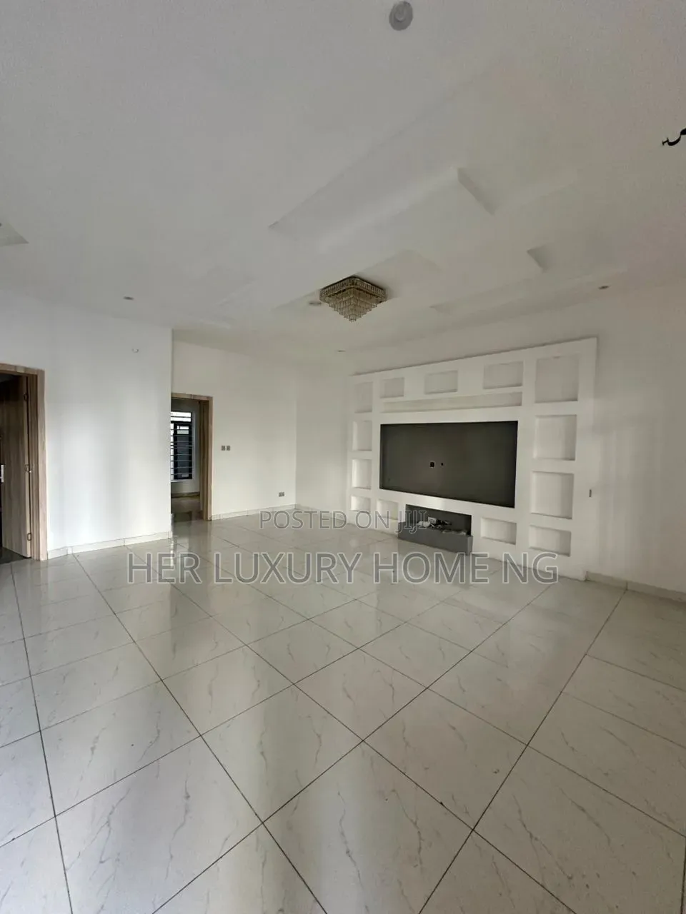 1bdrm Apartment in Royal Pine Gate 1, Lekki Expressway for rent in Lekki Expressway