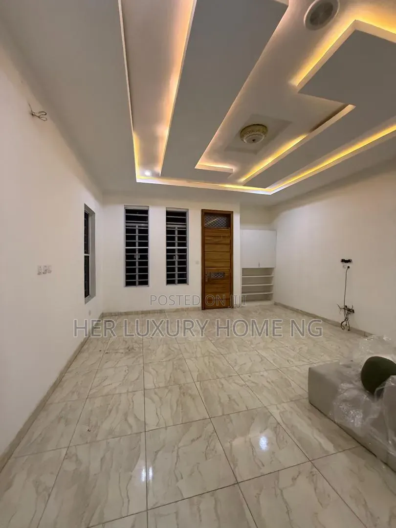 1bdrm Shared Apartment in Oral Estate, Lekki Expressway for rent in Lekki Expressway