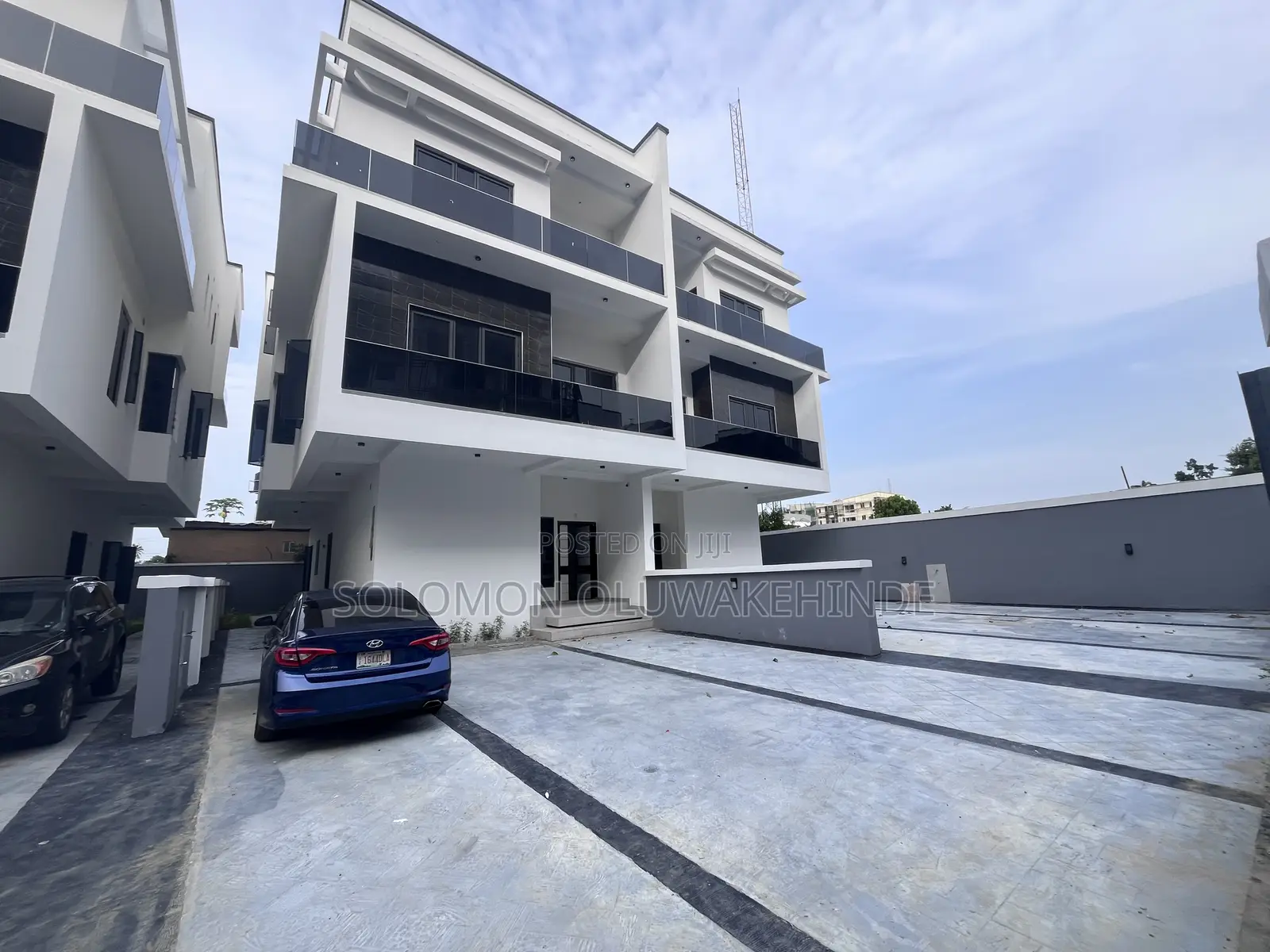 5bdrm Duplex in Ikeja Gra for sale in Ikeja GRA