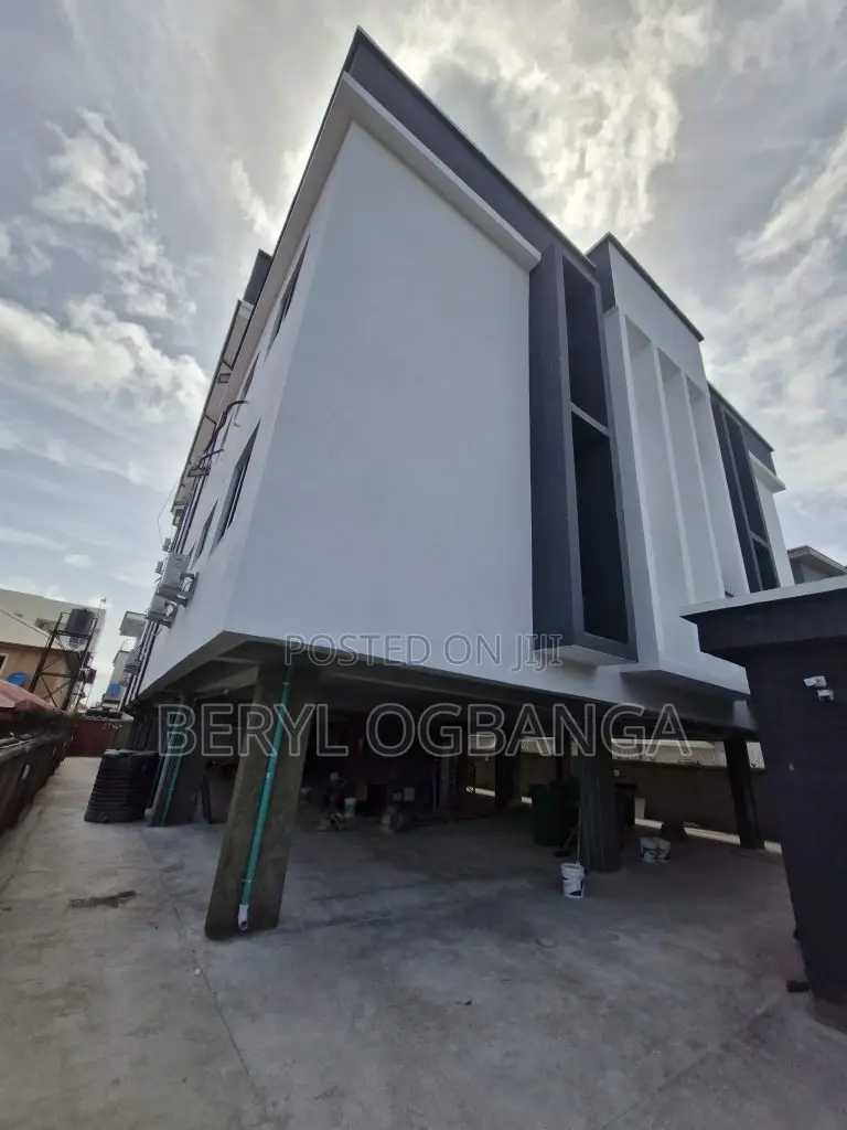 2bdrm Apartment in Lekki Phase 1 for sale in Lekki Phase 1