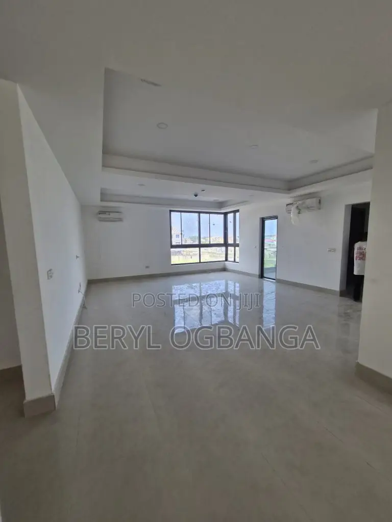 3bdrm Duplex in Lekki Phase 1 for sale in Lekki Phase 1